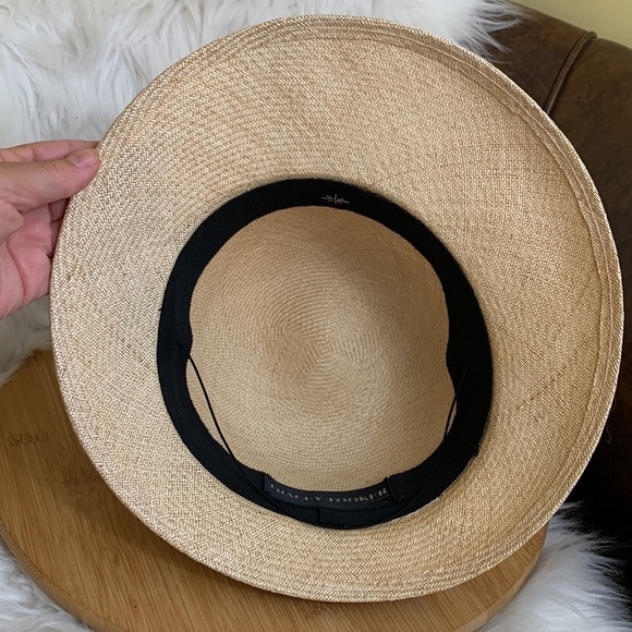 Tracey Tooker | Tan Straw Black Ribbon Floral Bow Beach  display picture 1